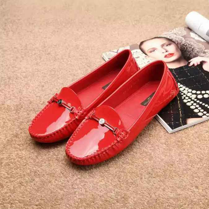 LV Loafers Women--025